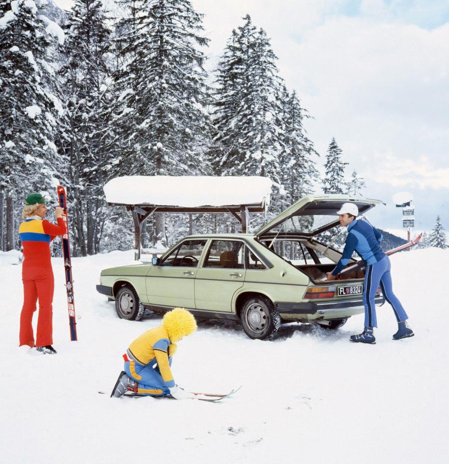  Audi 100 Avant 5E (C2) 1977 года  (фото 4 из 4)